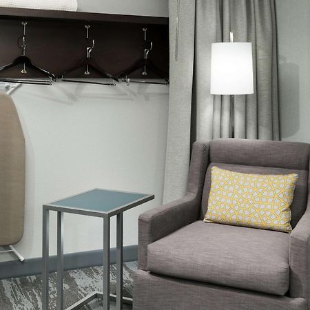Hampton Inn Los Angeles Santa Clarita Bagian luar foto