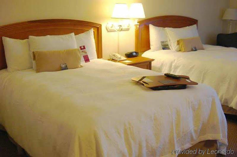 Hampton Inn Los Angeles Santa Clarita Bagian luar foto
