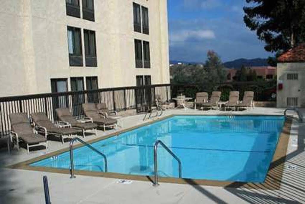 Hampton Inn Los Angeles Santa Clarita Bagian luar foto